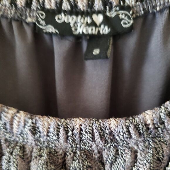 Sequin Hearts Silver Patterned Short Sleeve Mini Dress - Picture 4 of 4